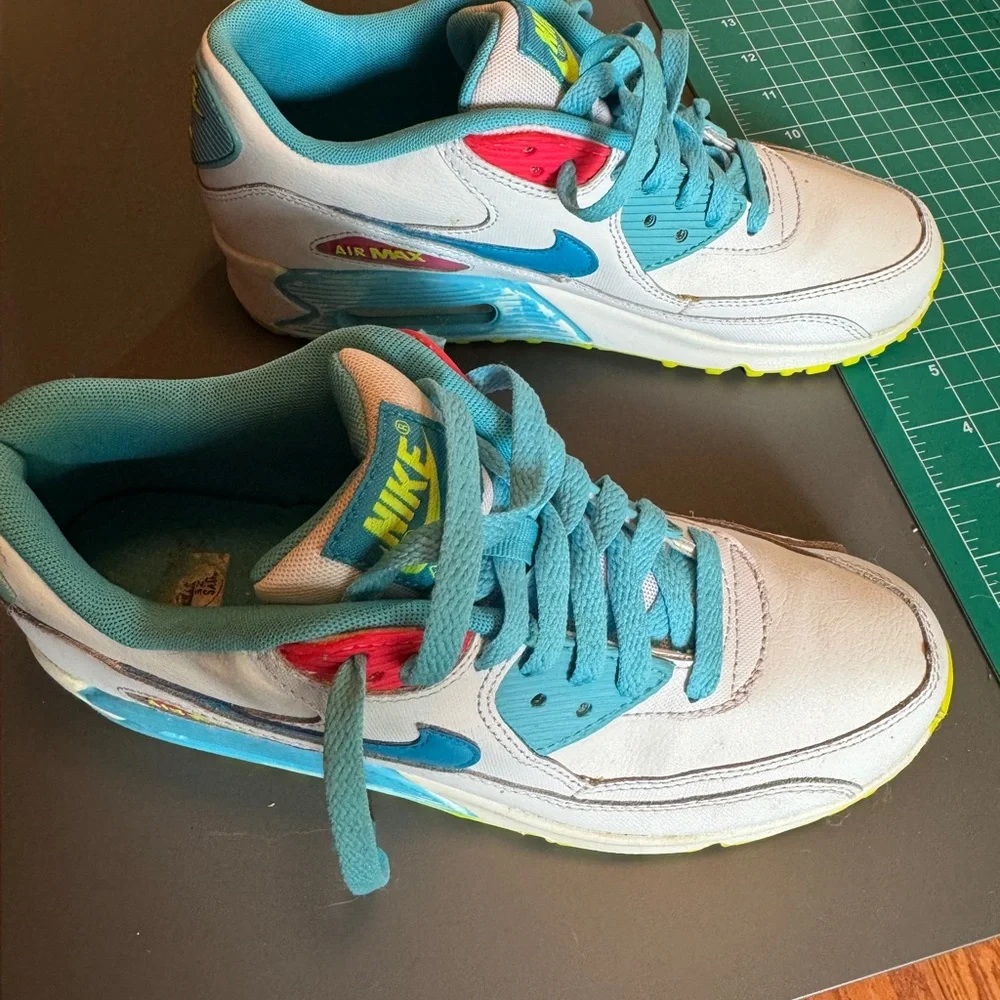 Nike Air Max 90 White‎ Turquoise Yellow Athletic Running Shoes Sneakers